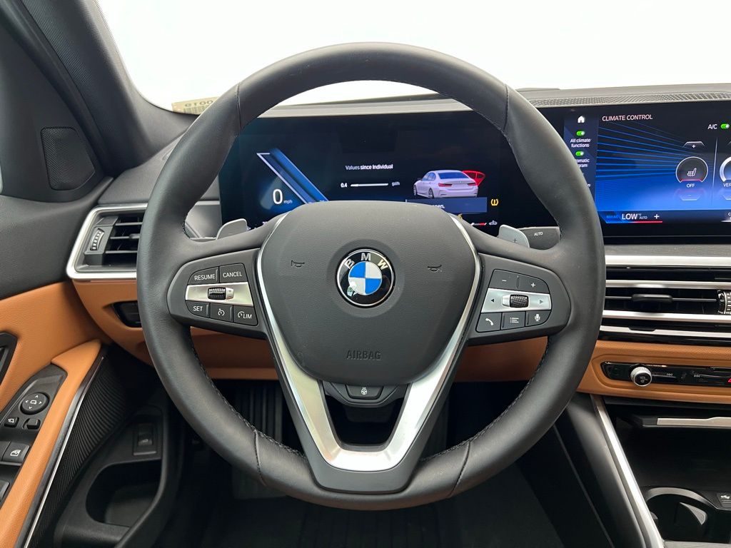 Thumbnail: 2024 BMW 3 Series - 18