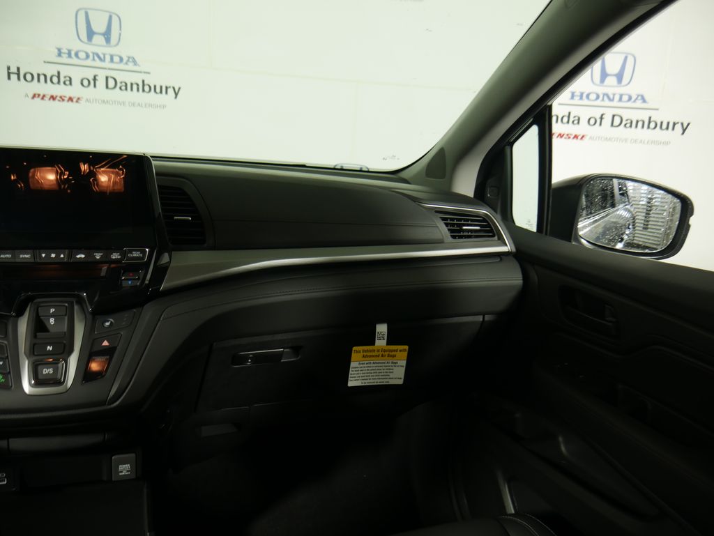 Thumbnail: 2026 Honda Odyssey - 12