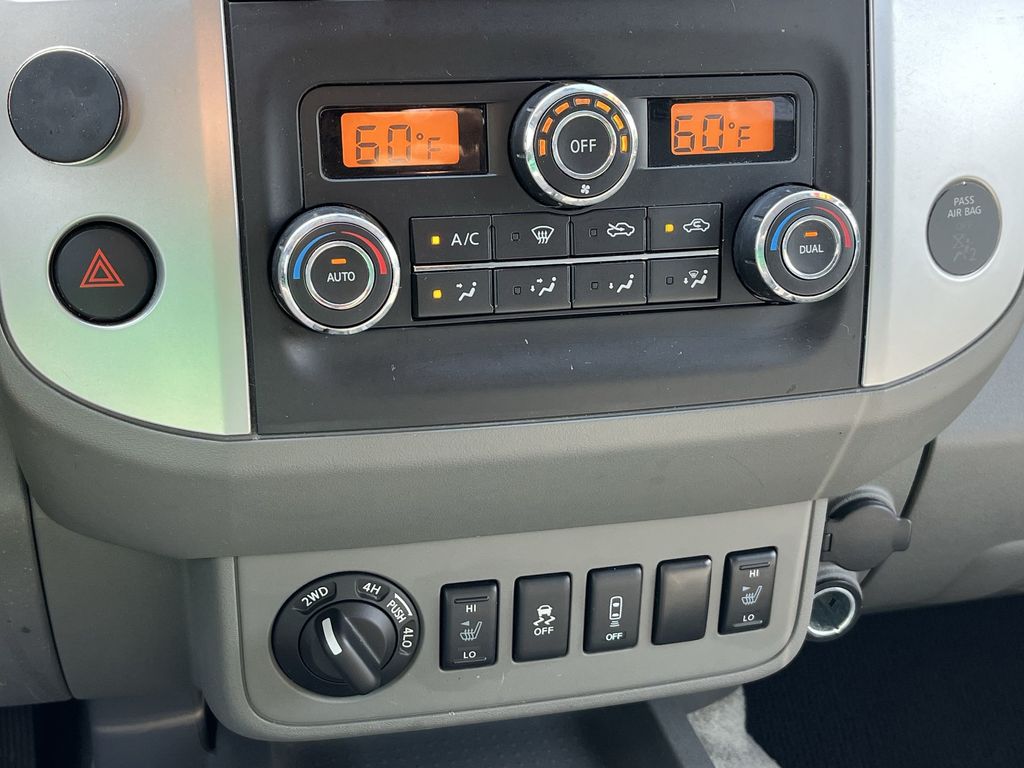 2016 Nissan Frontier SV photo
