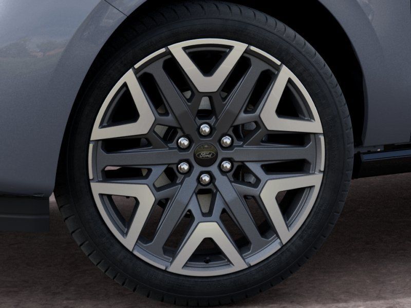 New 2027 Glacier Gray Metallic Tri-Coat Ford Platinum image 19