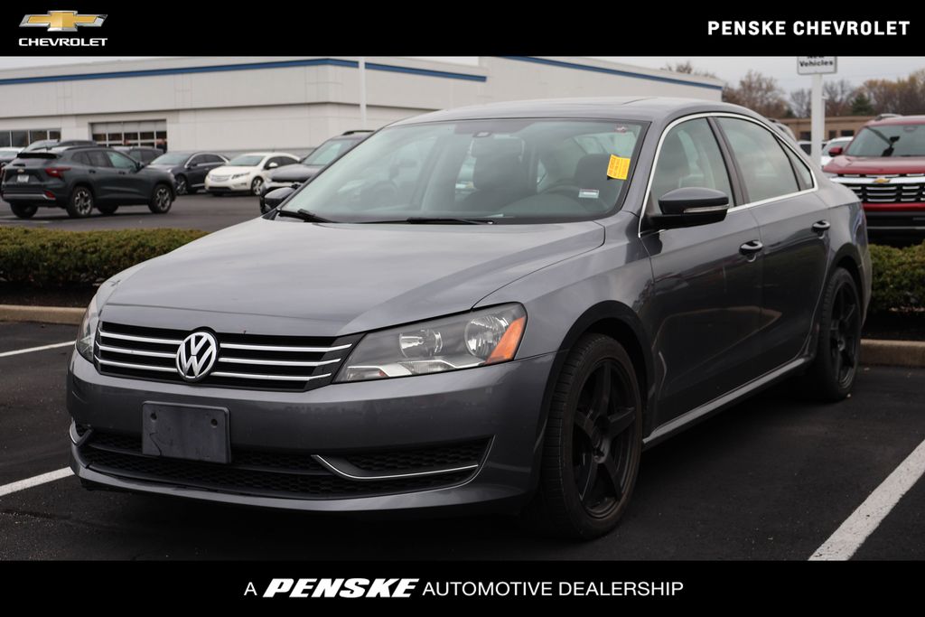 2014 Volkswagen Passat SE -
                Indianapolis, IN