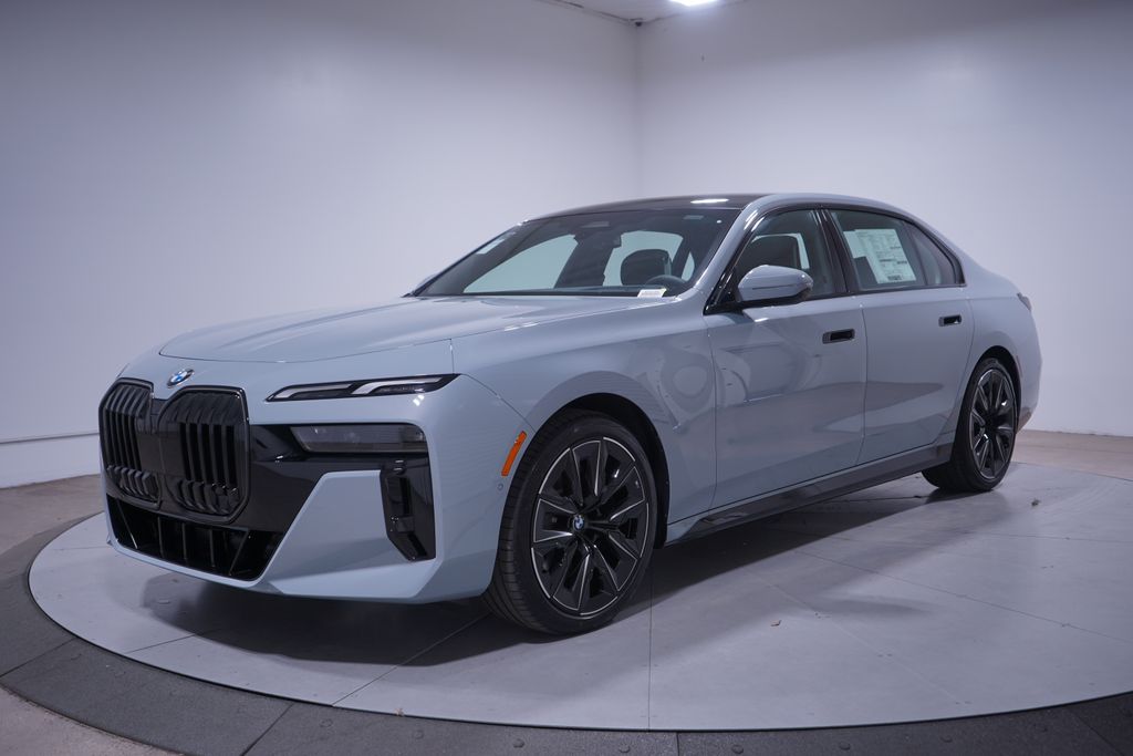 Thumbnail: 2026 BMW 7 Series - 1