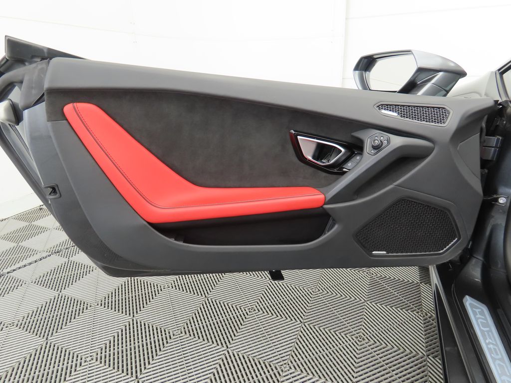 2023 Lamborghini Huracan EVO 30