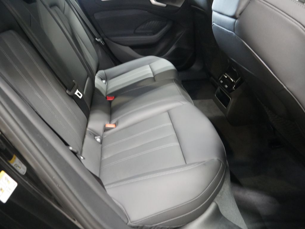 Thumbnail: 2026 Audi A6 - 25