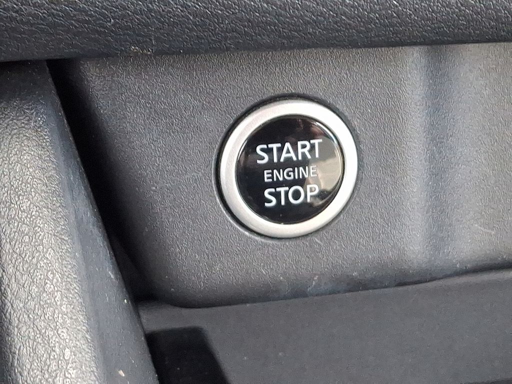 Thumbnail: 2023 Nissan Rogue - 24