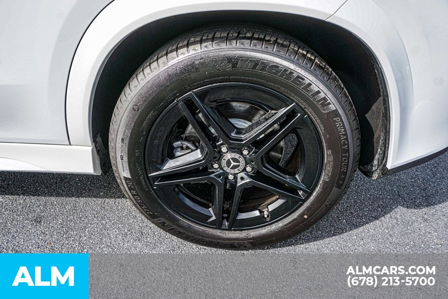 Used 2025 White Mercedes-Benz GLE 580 image 17