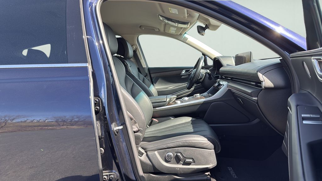 2024 Genesis GV80