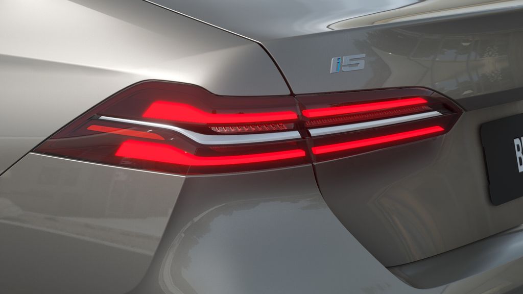 Thumbnail: 2026 BMW i5 - 32