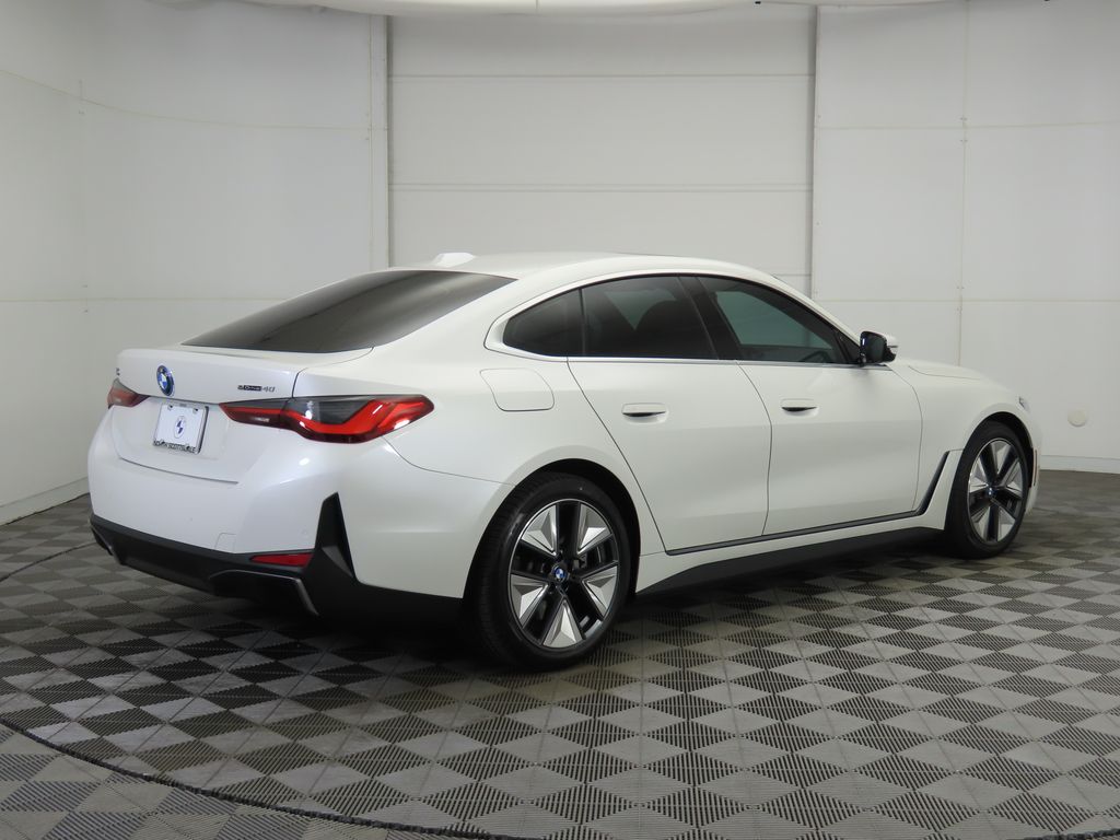 Thumbnail: 2025 BMW i4 - 5