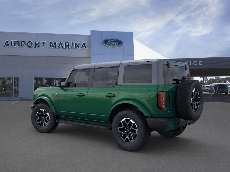 2024 Ford Bronco Outer Banks 5