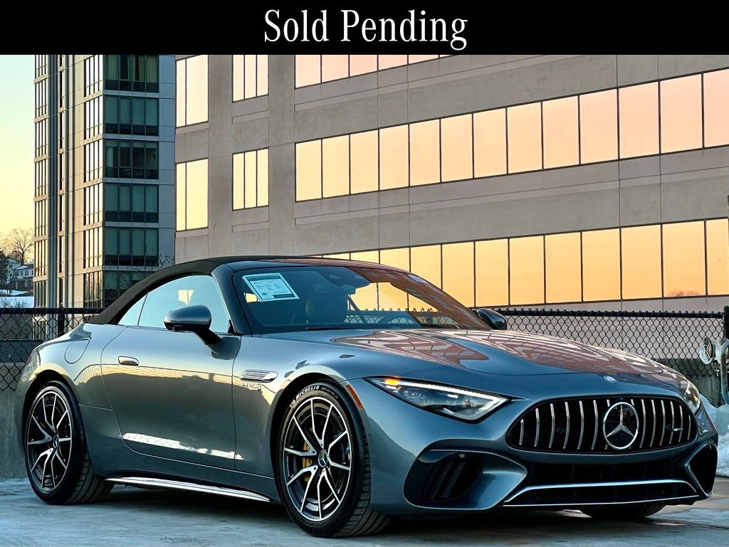 Selenite Gray Metallic 2023 Mercedes-Benz SL-Class AMG SL 63 4MATIC Convertible All-Wheel Drive 9-Speed Automatic