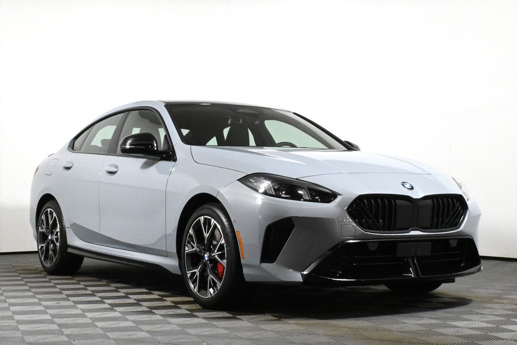 Thumbnail: 2026 BMW 2 Series - 9