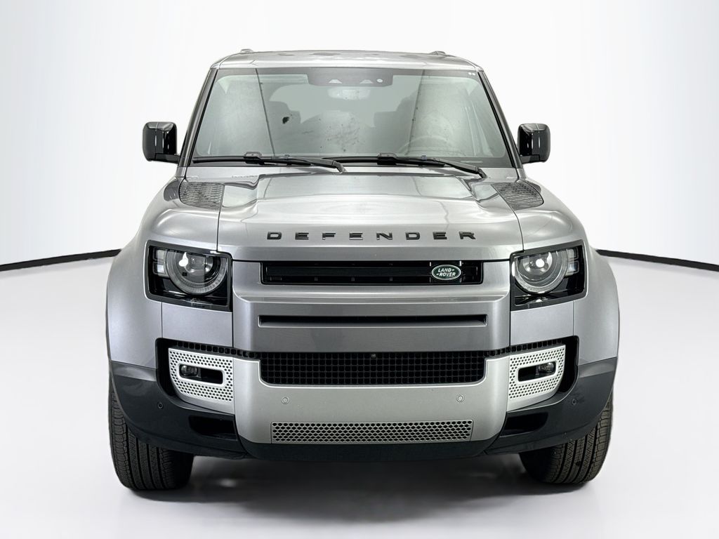 Thumbnail: 2023 Land Rover Defender - 10