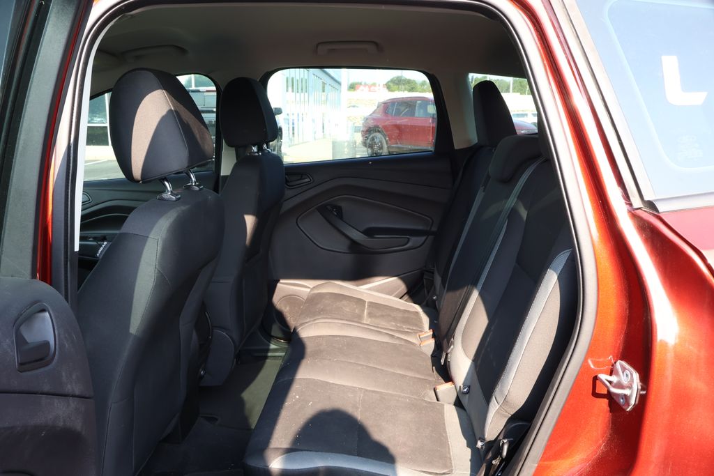 2014 Ford Escape S 30