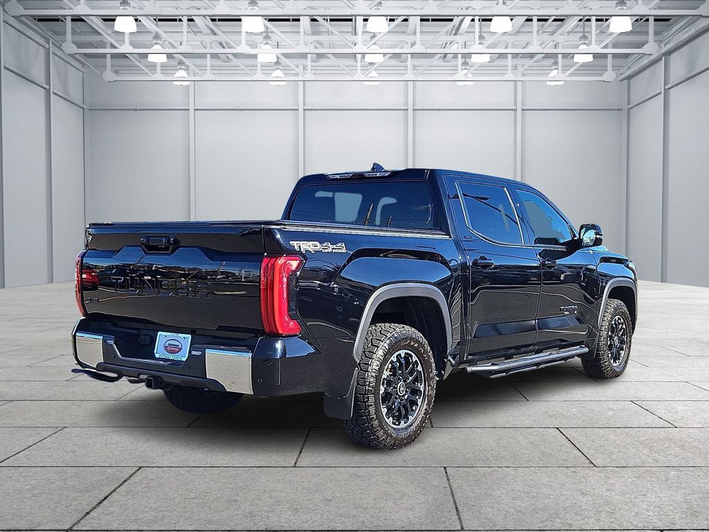 Thumbnail: 2023 Toyota Tundra - 7