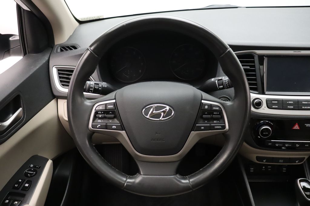 2022 Hyundai Accent Limited Edition 23