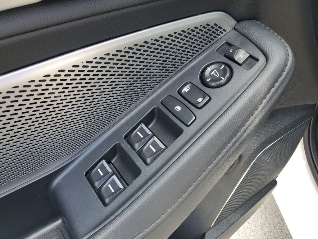 2025 Acura MDX - $42,488