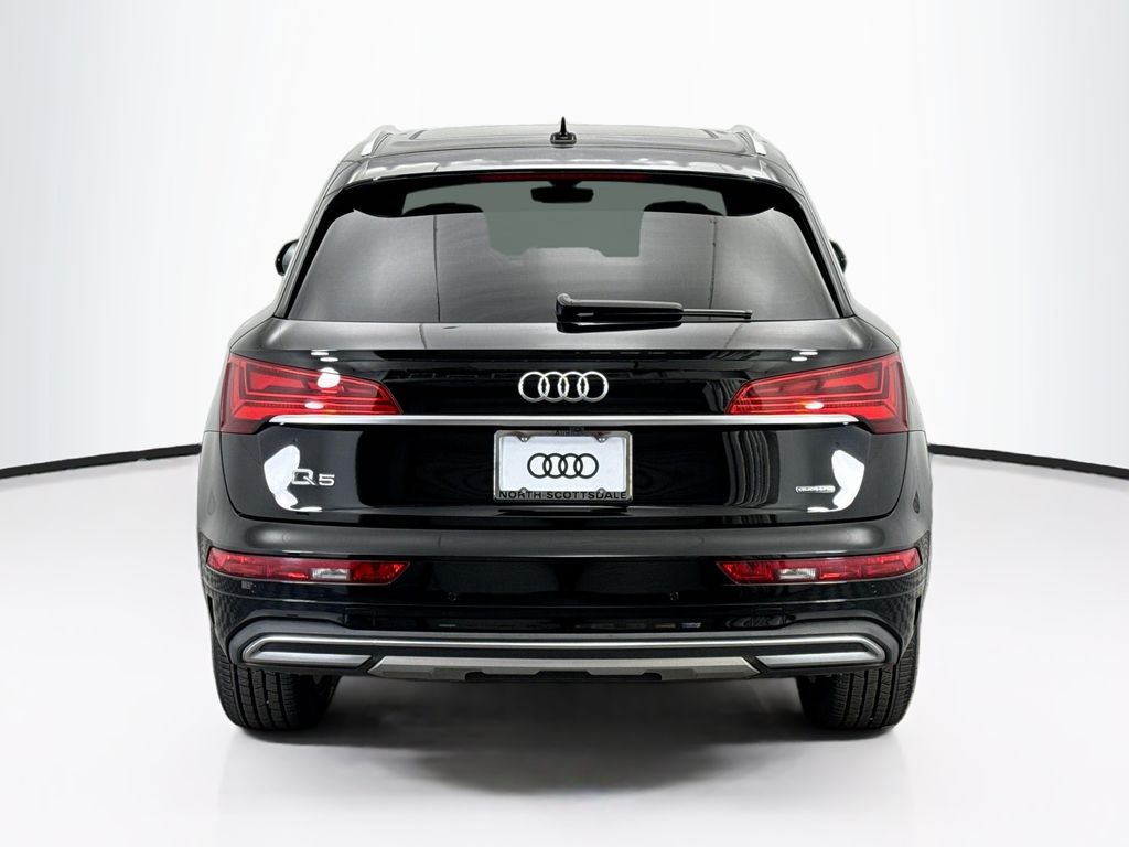 Thumbnail: 2023 Audi Q5 - 6