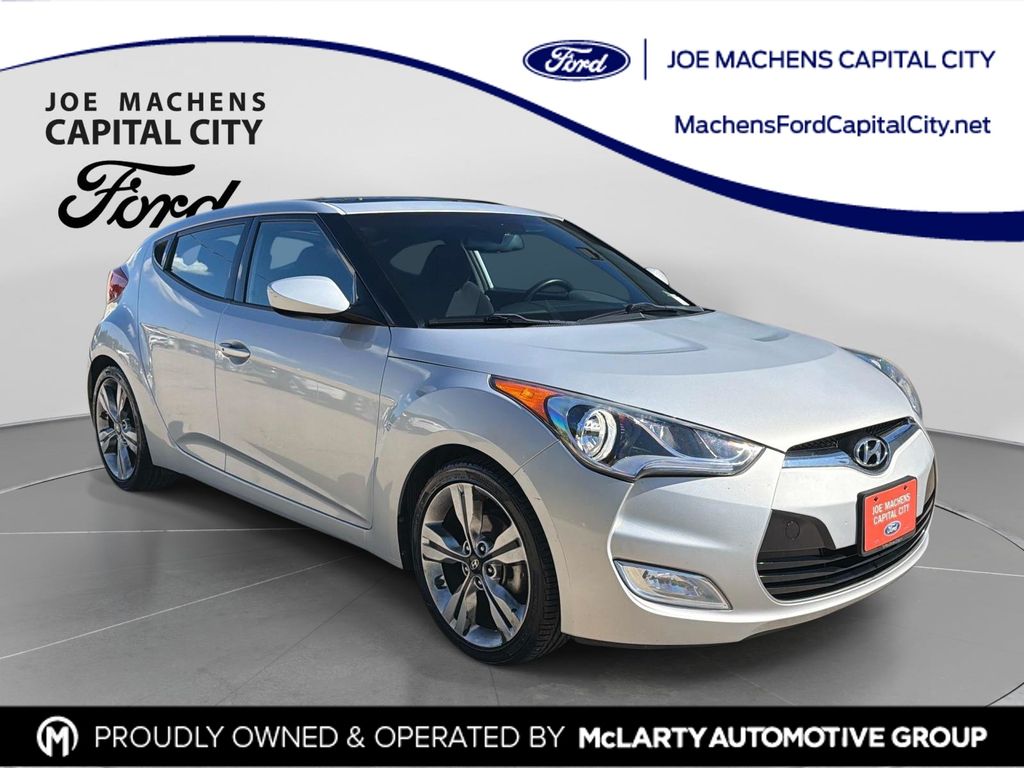Ironman Silver Metallic 2017 Hyundai Veloster Coupe Front-Wheel Drive 6-Speed Dual Clutch