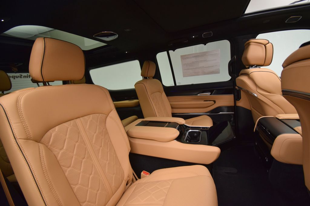 new 2026 Jeep Grand Wagoneer car, priced at $100,012