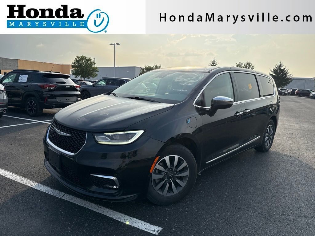 2022 Chrysler Pacifica Hybrid