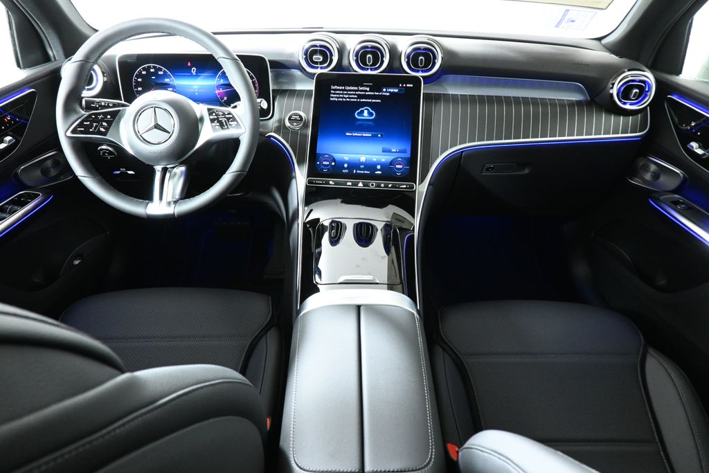 Thumbnail: 2026 Mercedes-Benz GLC - 4