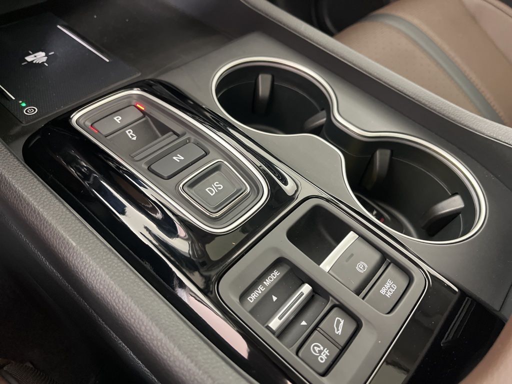 Thumbnail: 2023 Honda Pilot - 31