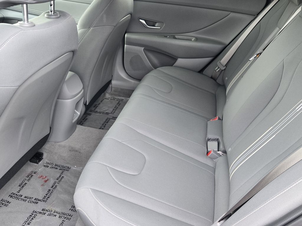 2025 Hyundai Elantra - $19,999