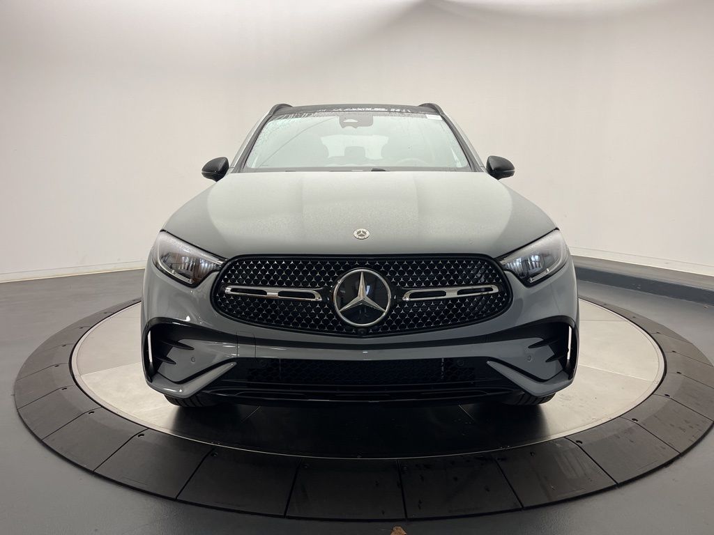 Thumbnail: 2026 Mercedes-Benz GLC - 2