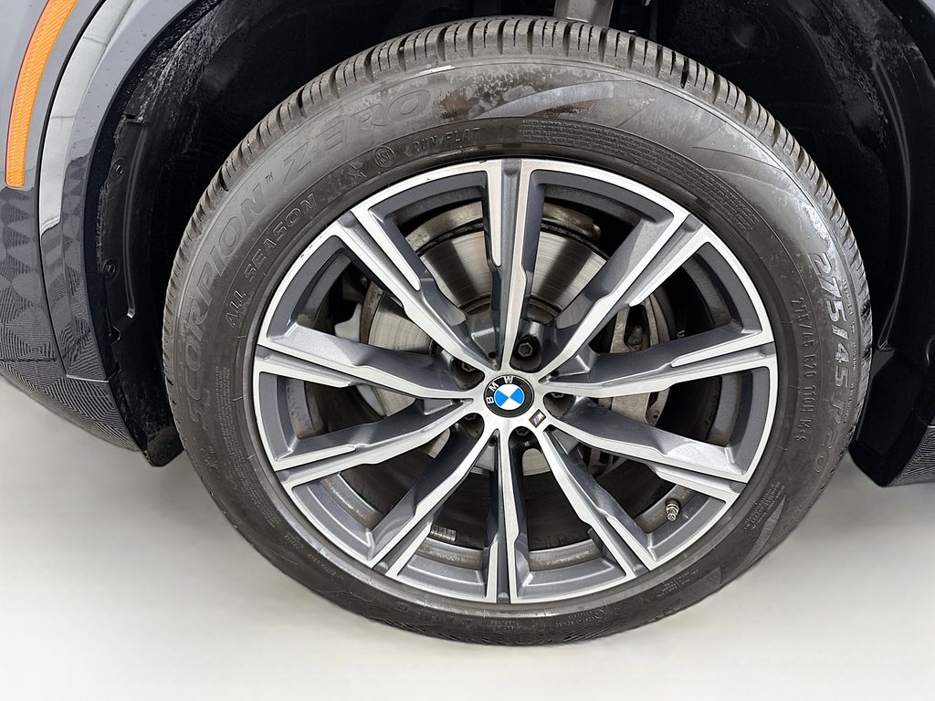 Thumbnail: 2026 BMW X5 - 29