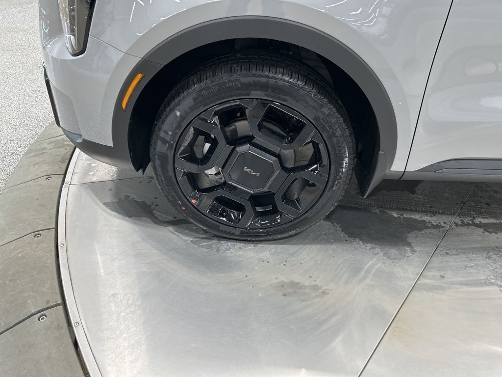 new 2026 Kia Sorento car, priced at $41,050