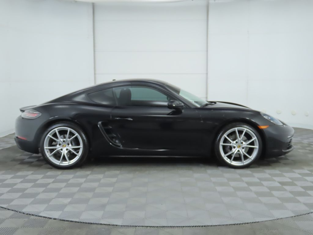 2024 Porsche 718 Cayman  7