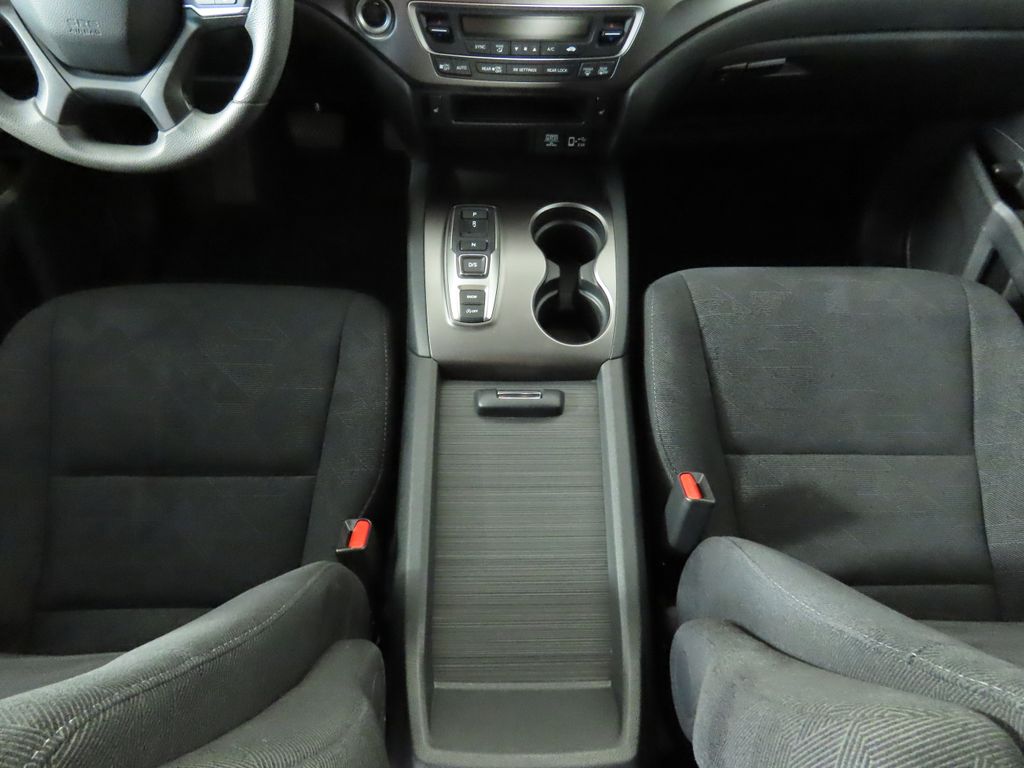 2022 Honda Pilot Sport 16