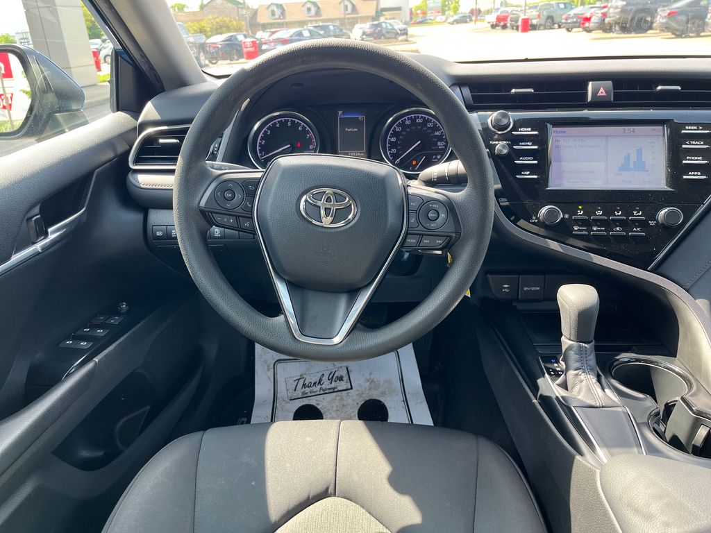 2019 Toyota Camry LE photo