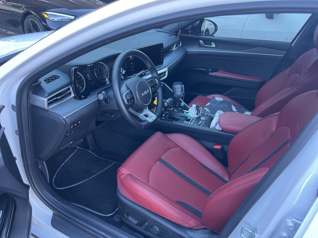 2024 Kia K5 GT-Line 7