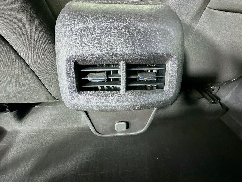 Thumbnail: 2018 Chevrolet Equinox - 26