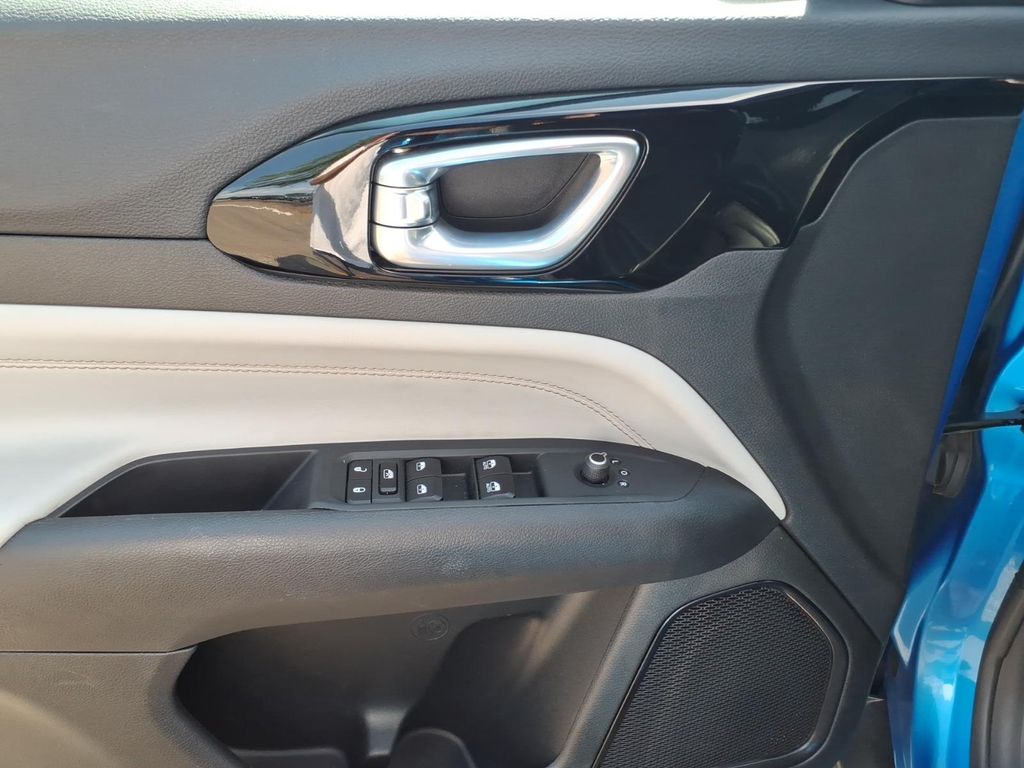 Used 2025 Jeep Compass SUV