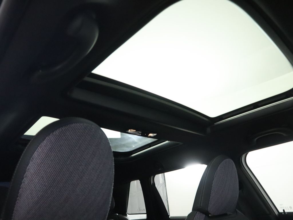 Thumbnail: 2026 MINI Cooper - 19