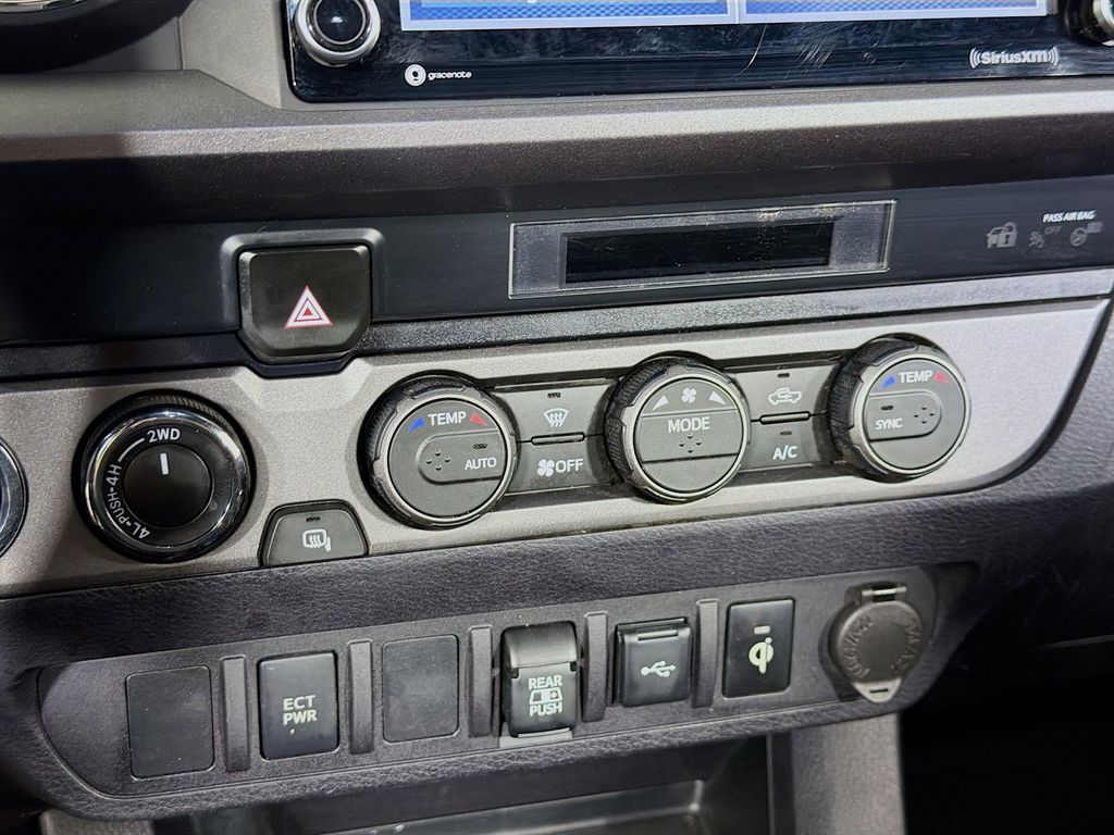 Used 2021 Toyota Tacoma Truck