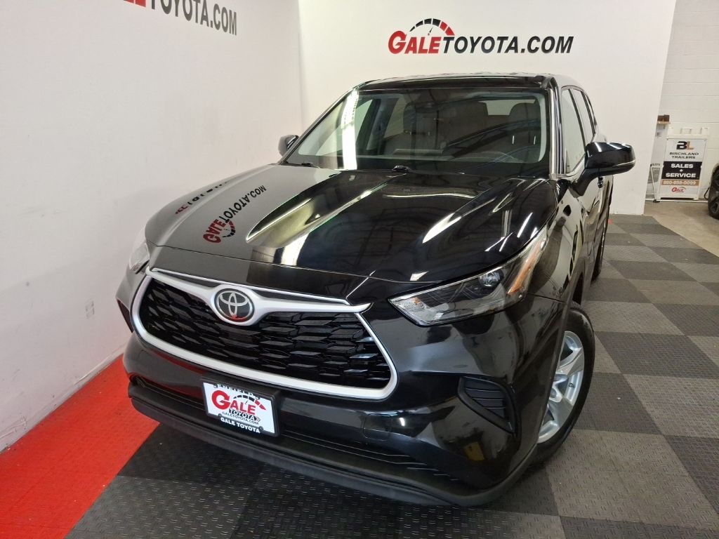 Used 2022 Toyota Highlander SUV