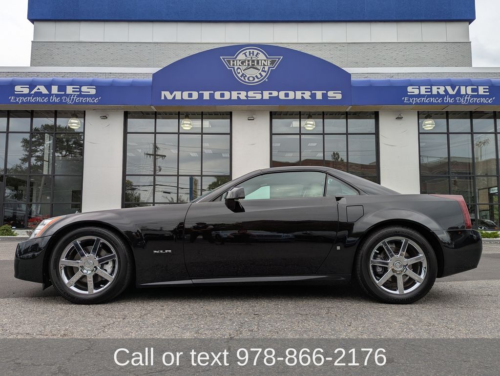 Star Black Metallic 2006 Cadillac XLR Convertible Rear-Wheel Drive 5-Speed Automatic Overdrive