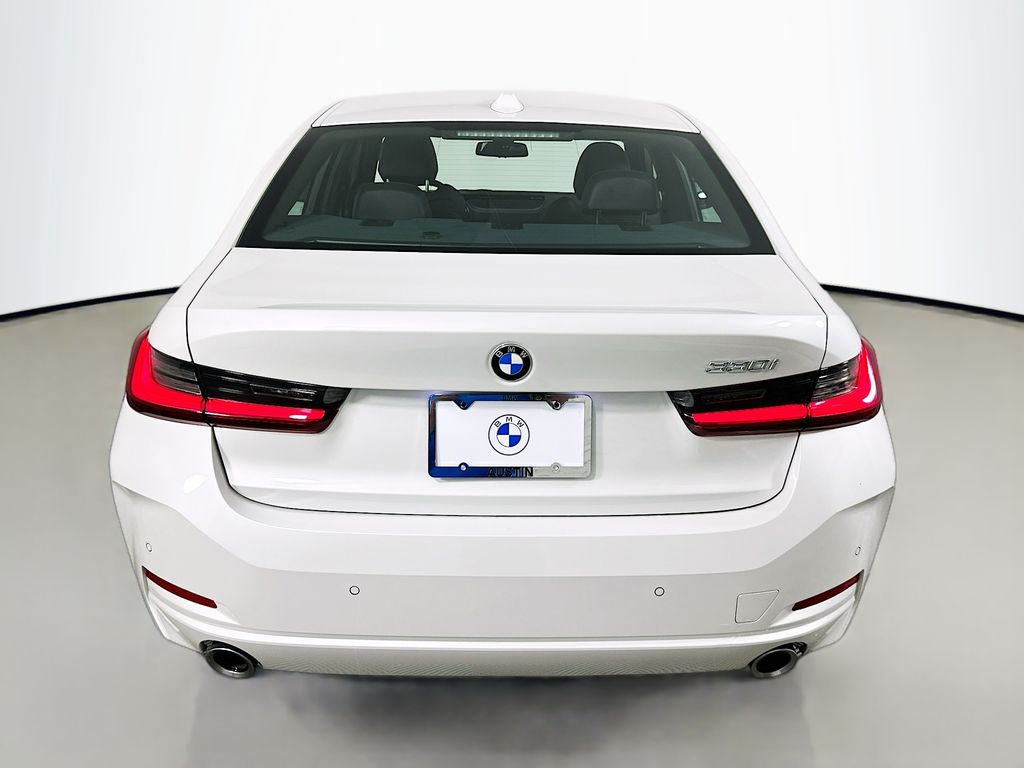 Thumbnail: 2025 BMW 3 Series - 6