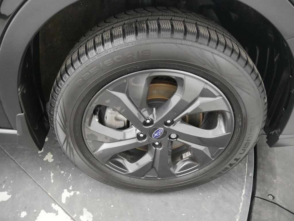 Thumbnail: 2020 Subaru Outback - 17