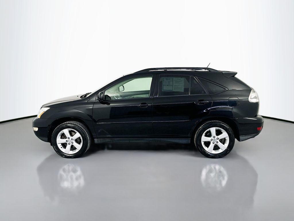 Used 2005 Black Lexus 330 image 4
