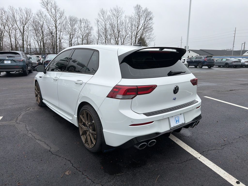 Thumbnail: 2023 Volkswagen Golf - 3