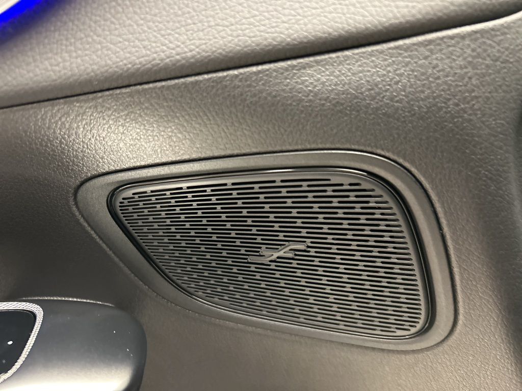 Thumbnail: 2026 Mercedes-Benz GLC - 22