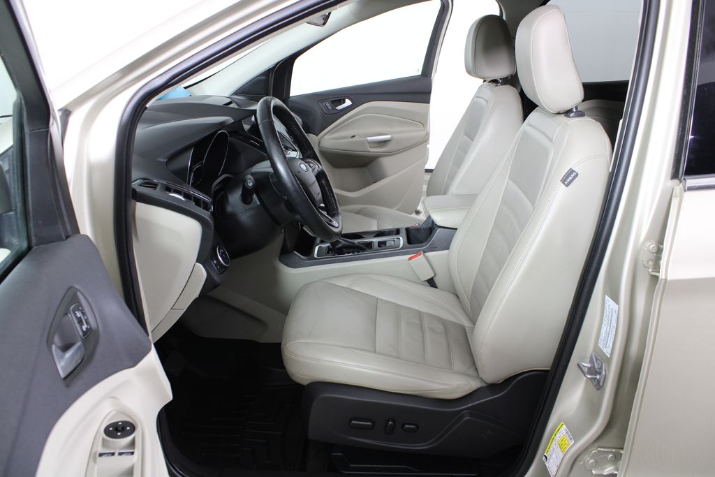 Used 2018 Ford Escape for sale in 