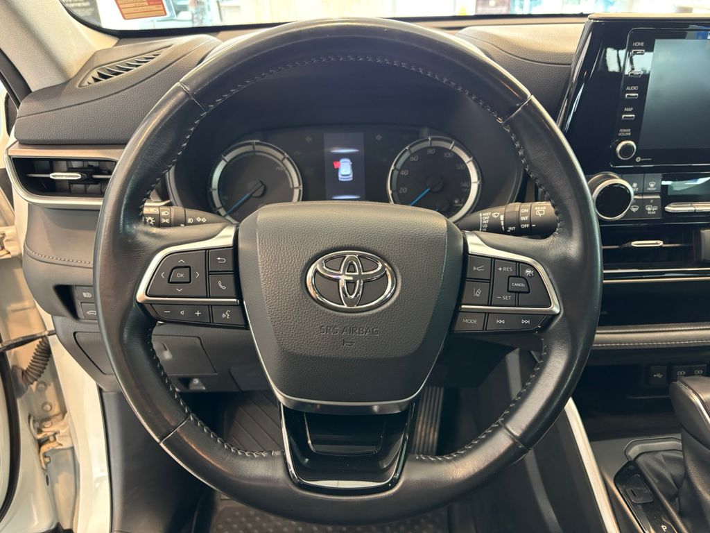 2021 Toyota Highlander Hybrid LE