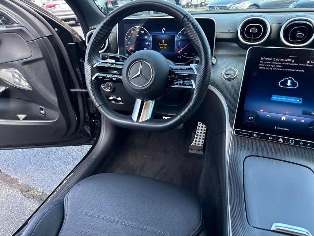Thumbnail: 2024 Mercedes-Benz C-Class - 30