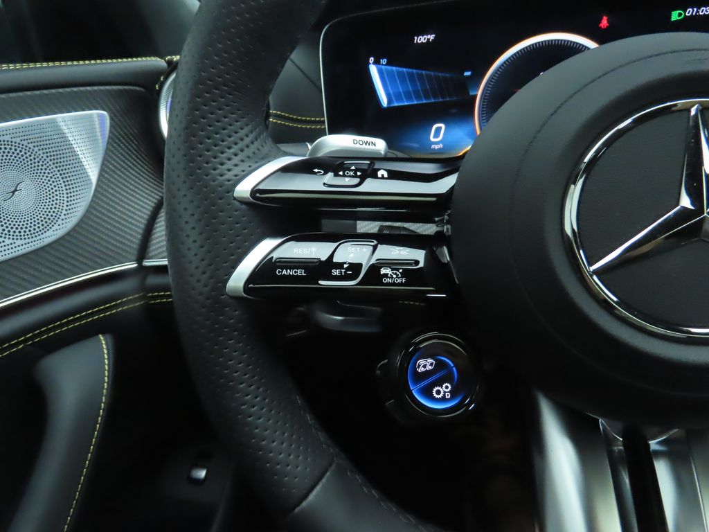 Thumbnail: 2023 Mercedes-Benz AMG GT - 11